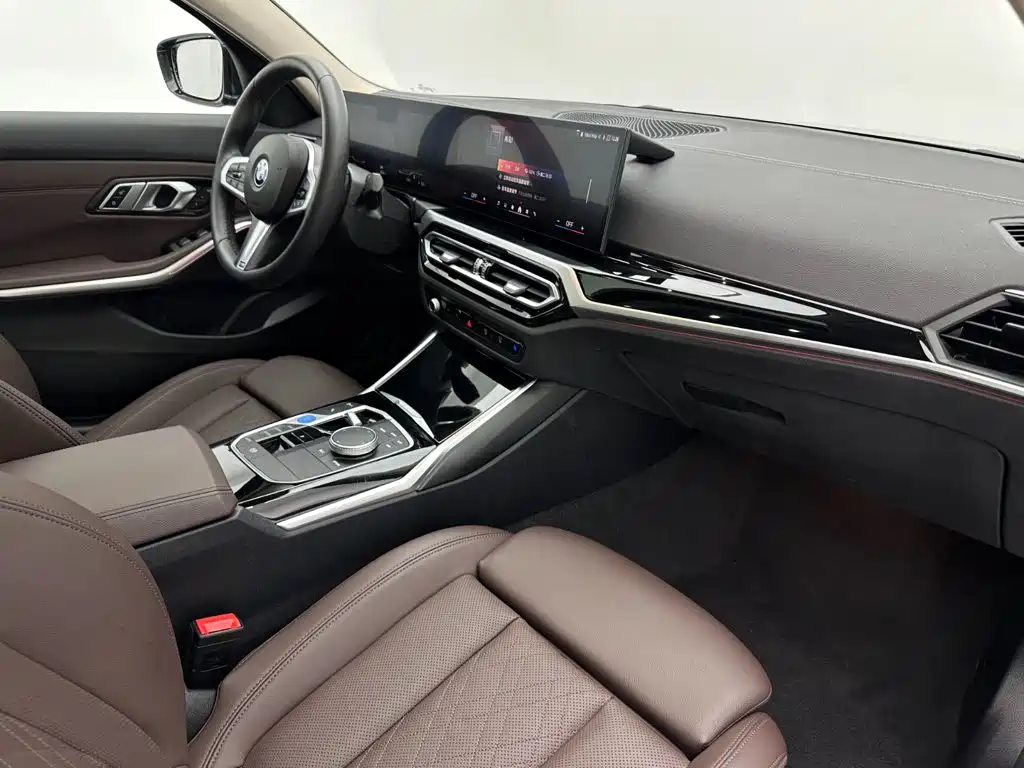 BMW i3 — фото 17