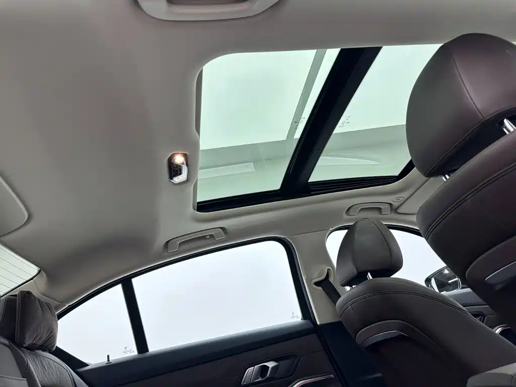 BMW i3 — фото 21
