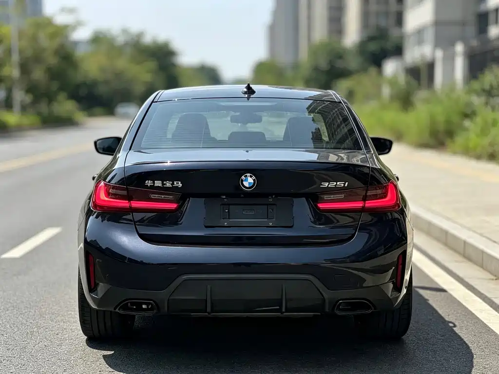 BMW 3 Series — фото 13