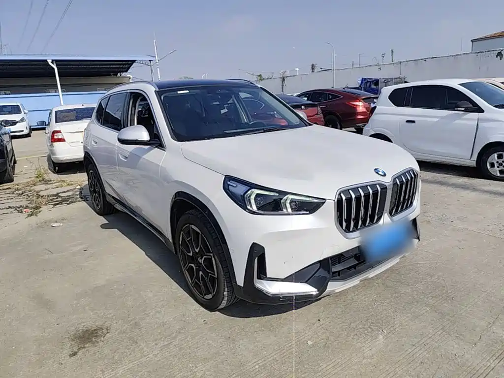 BMW X1 — фото 3