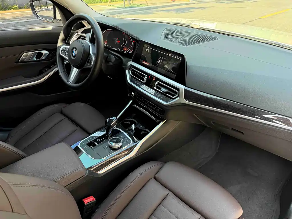 BMW 3 Series — фото 11