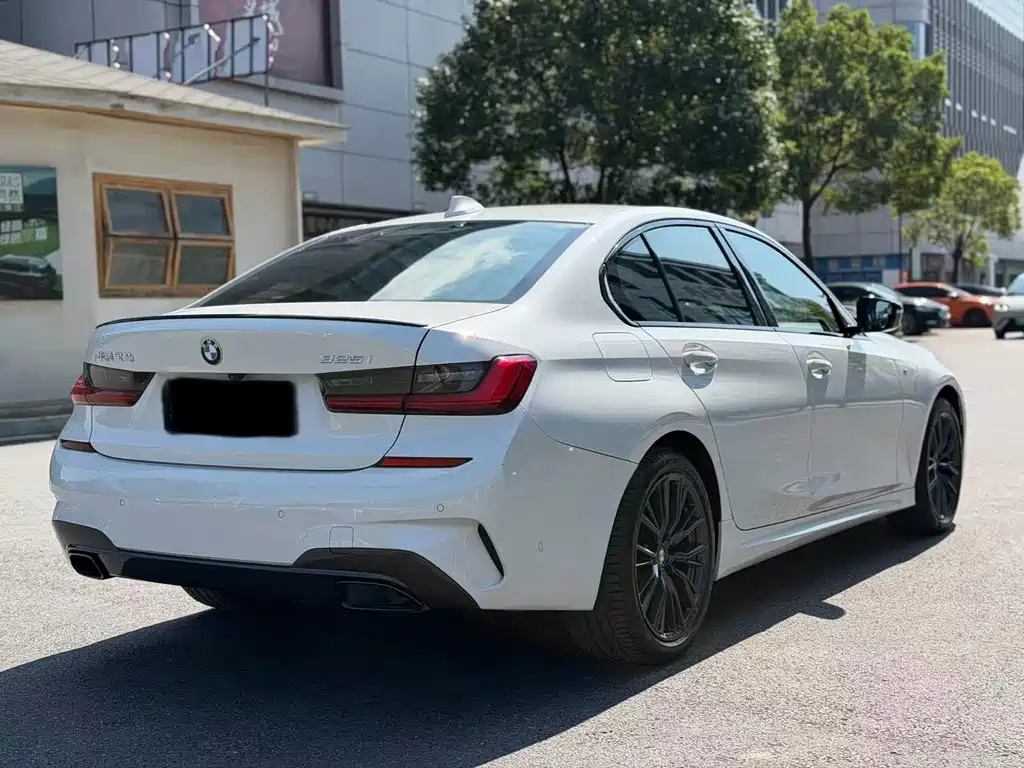 BMW 3 Series — фото 17