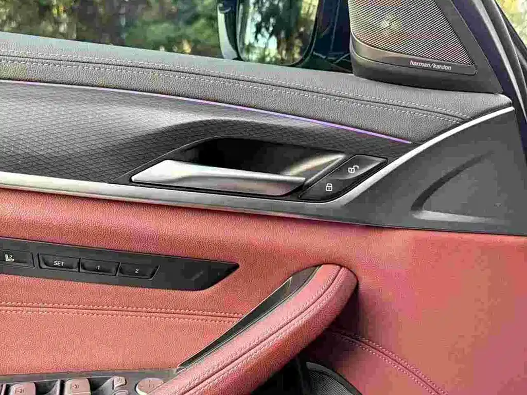 BMW 5 Series New Energy — фото 9