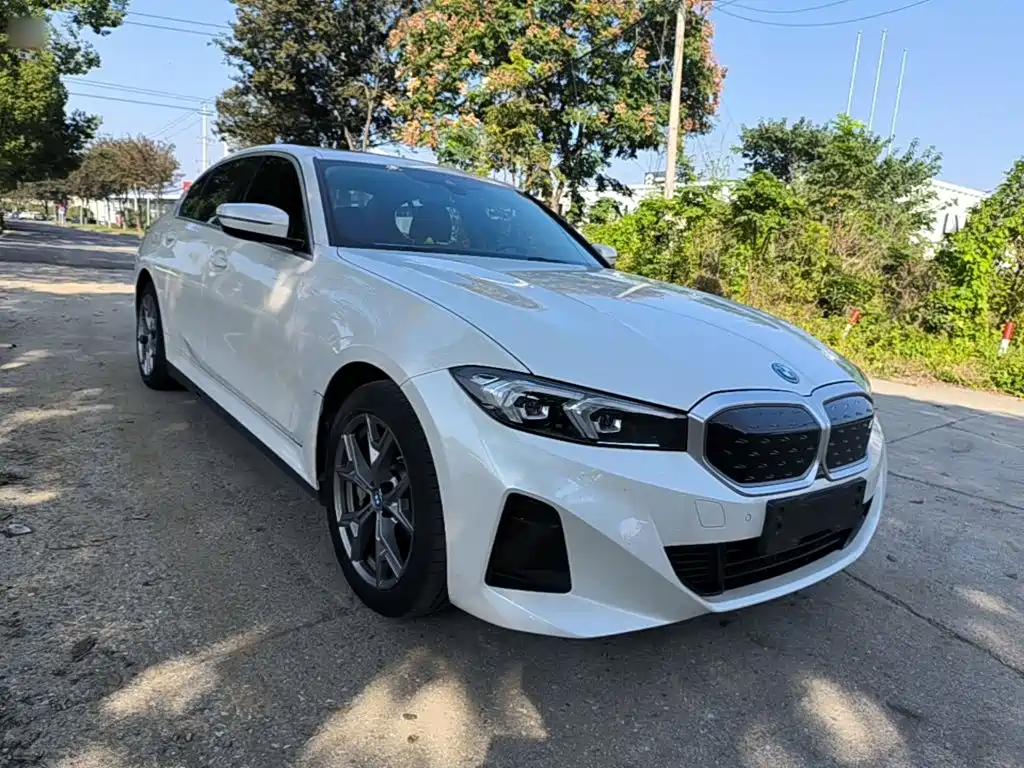 BMW i3 — фото 3