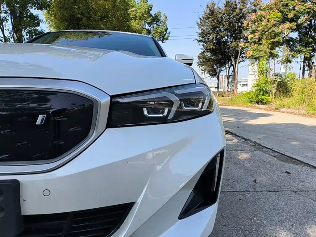 BMW i3 — фото 23