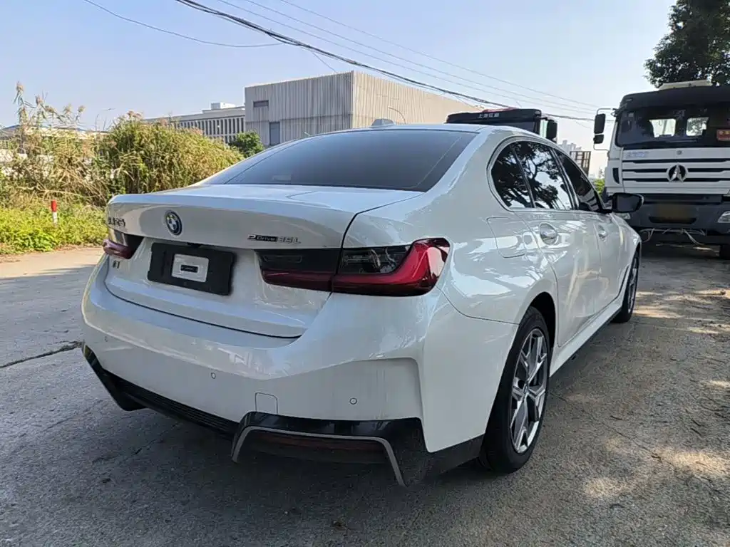 BMW i3 — фото 6