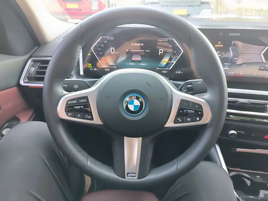 BMW i3 — фото 10