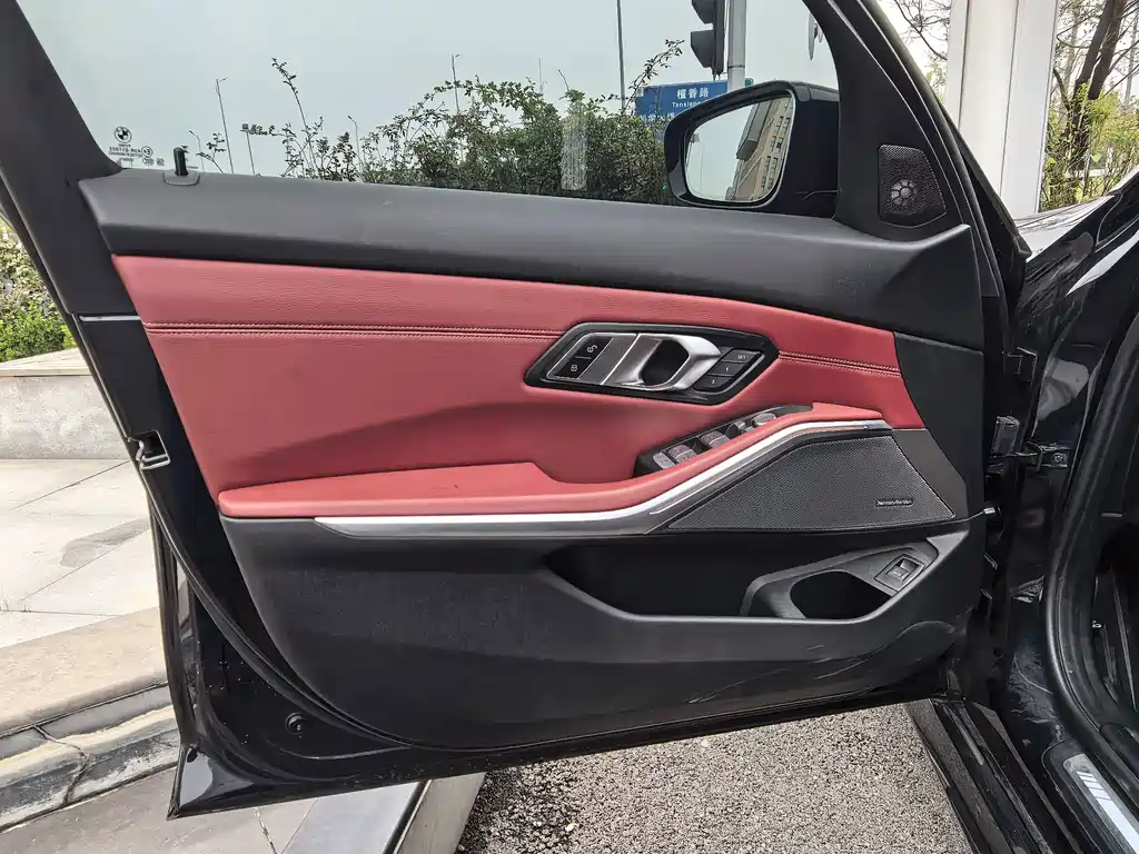 BMW 3 Series — фото 10