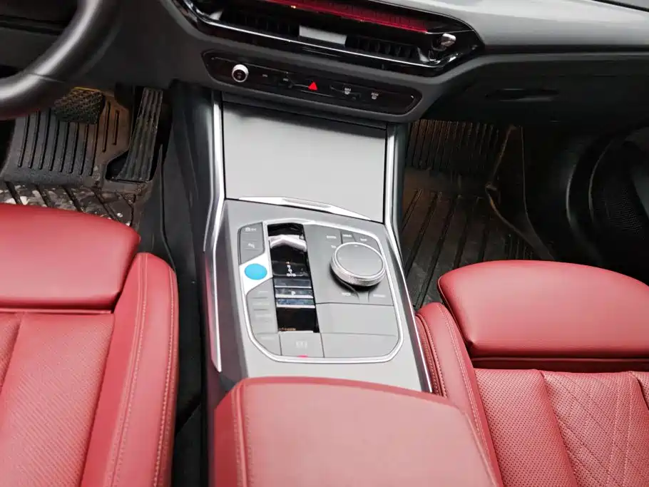 BMW i3 — фото 16