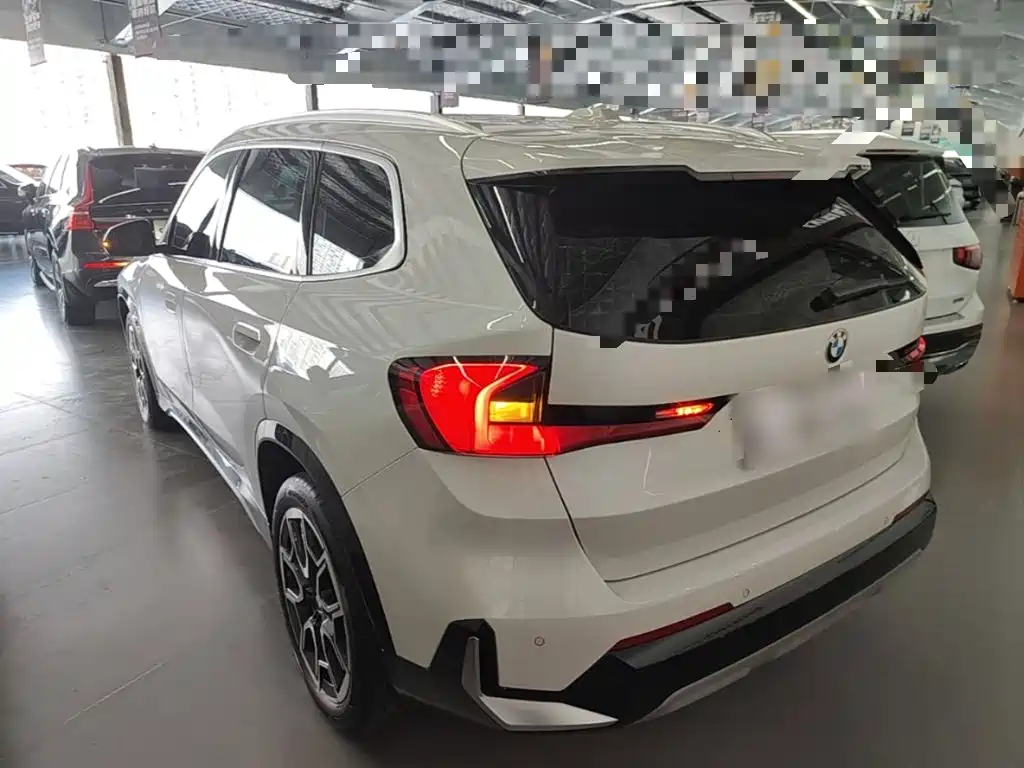 BMW X1 — фото 4