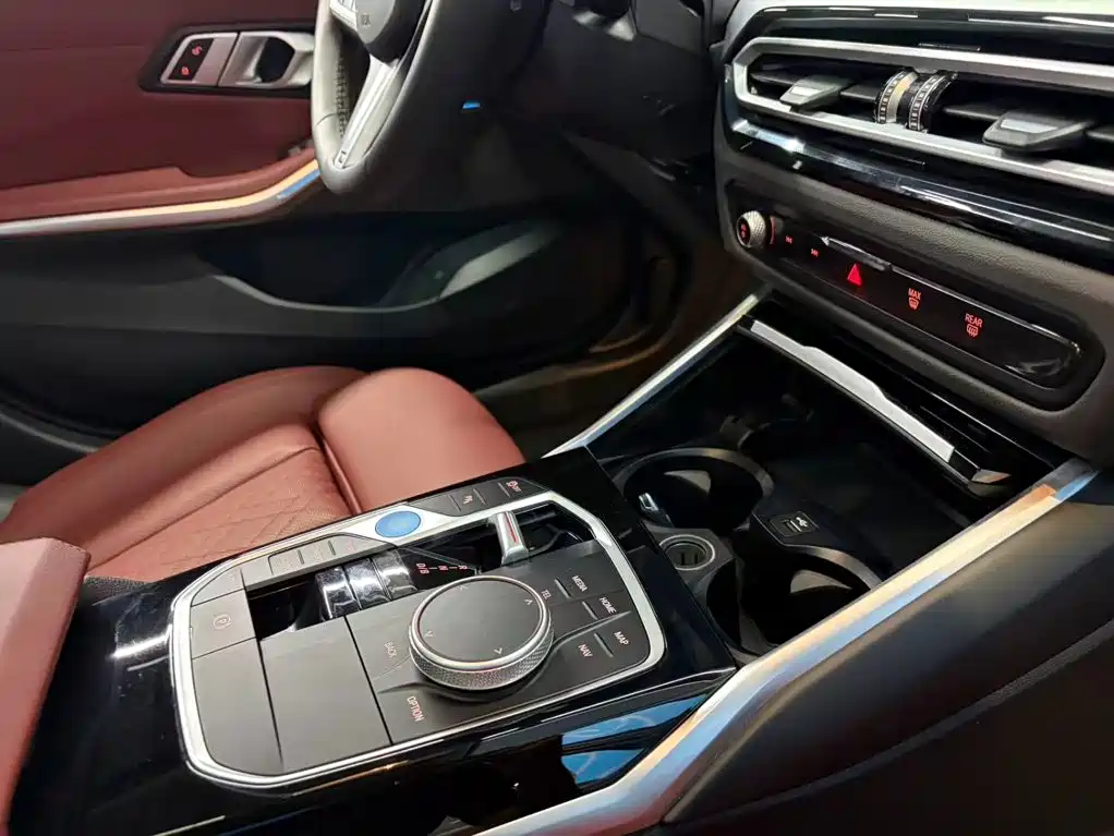 BMW i3 — фото 15