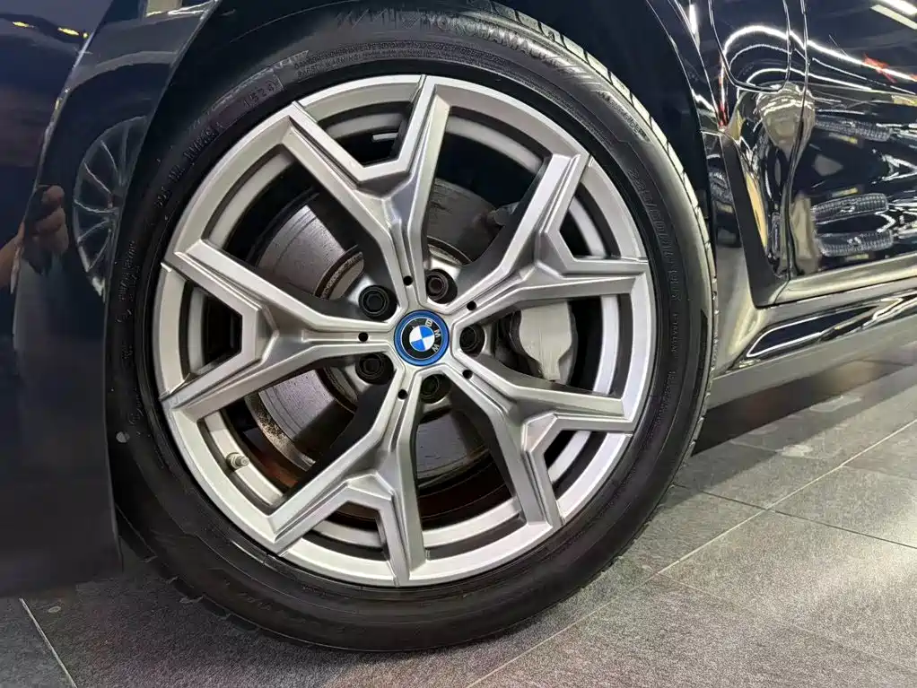 BMW i3 — фото 17