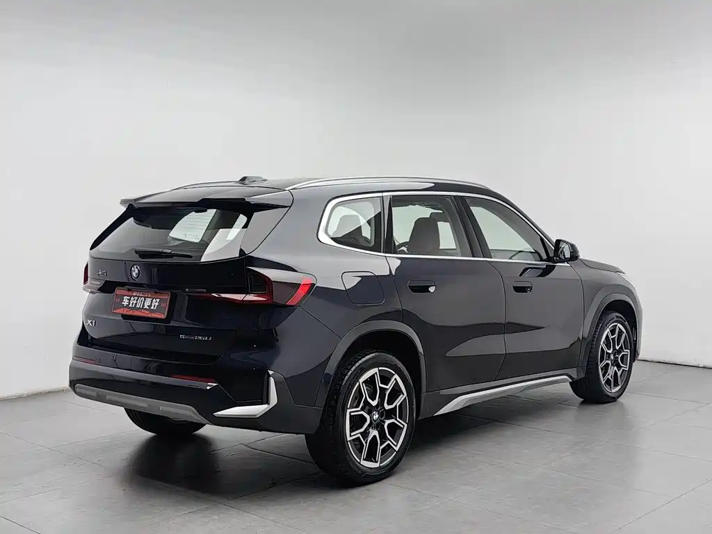 BMW X1 — фото 2