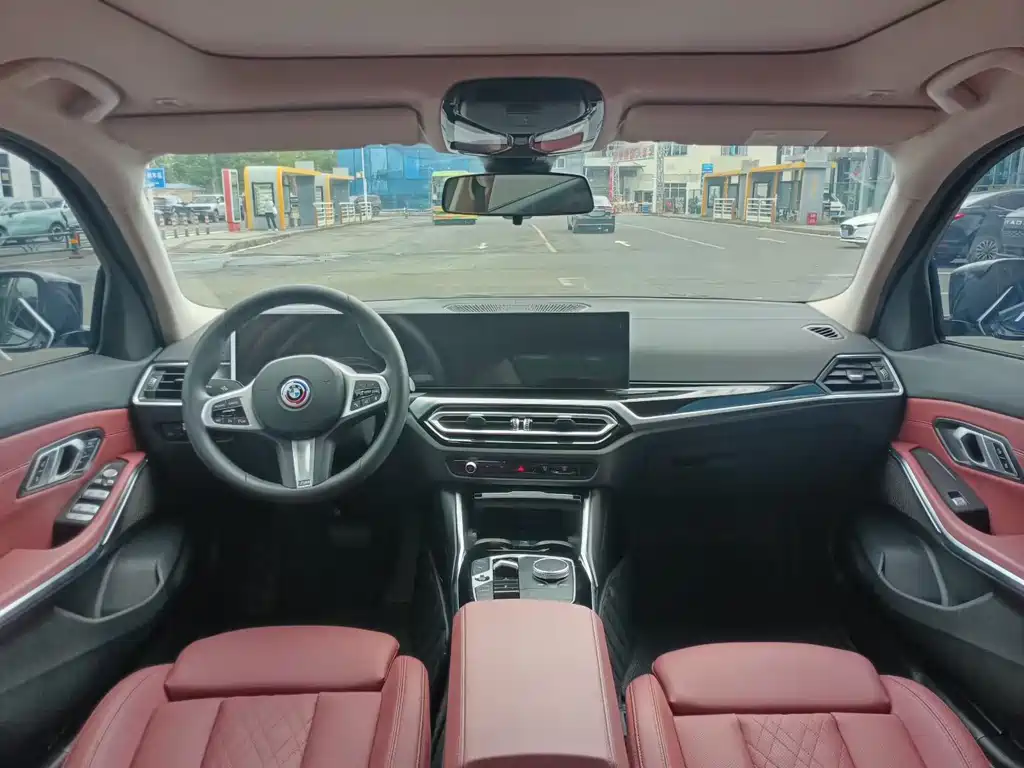 BMW i3 — фото 8