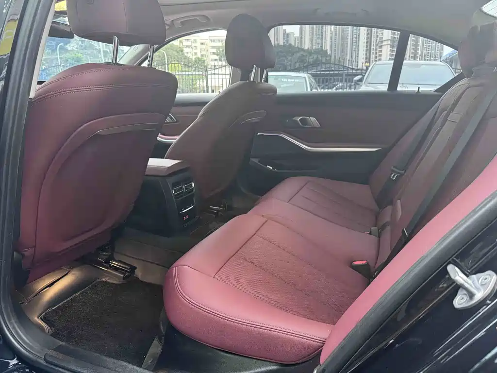 BMW 3 Series — фото 14