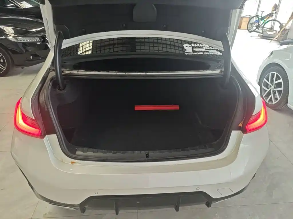 BMW 3 Series — фото 18