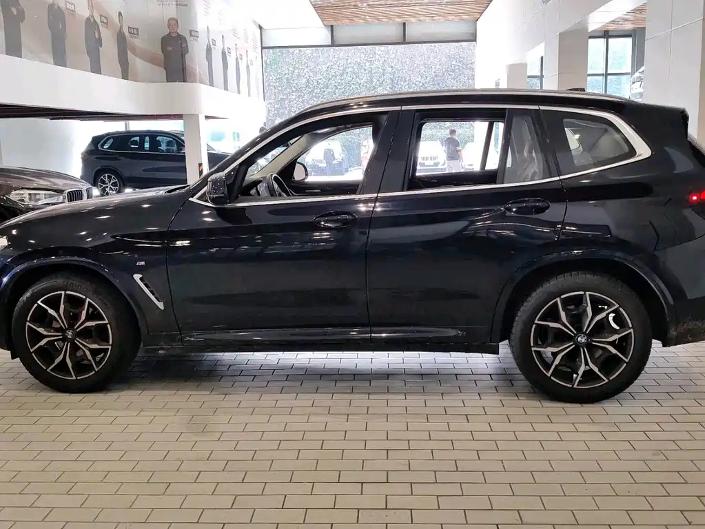 BMW X3 — фото 2