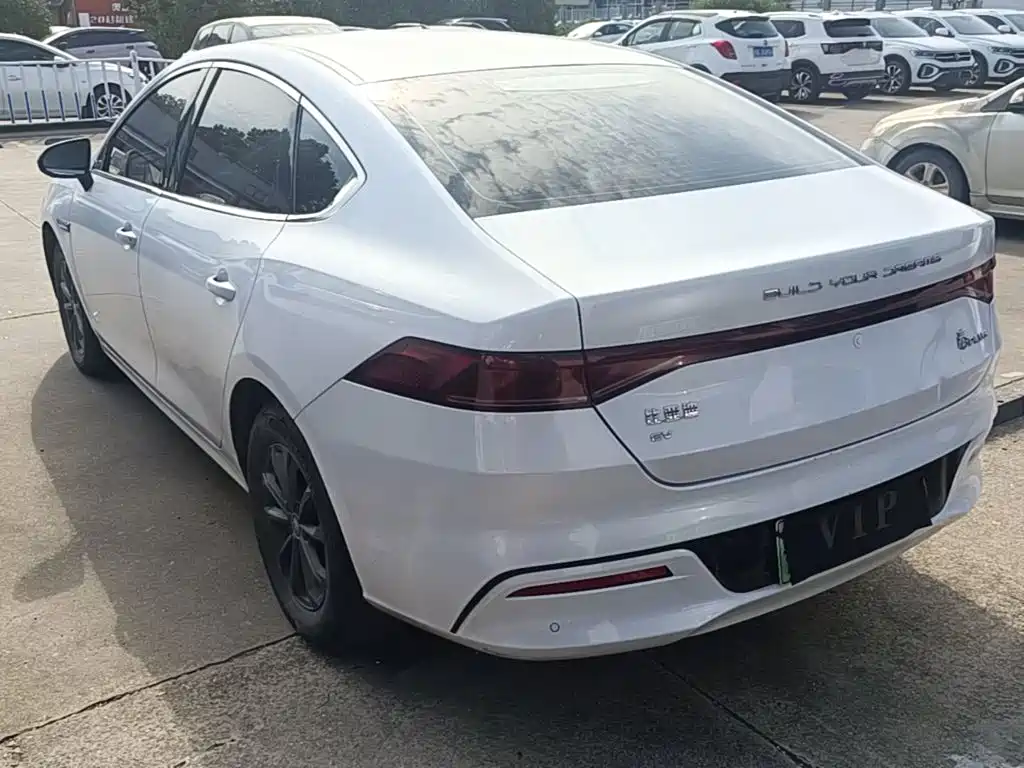 BYD Qin PLUS — фото 5