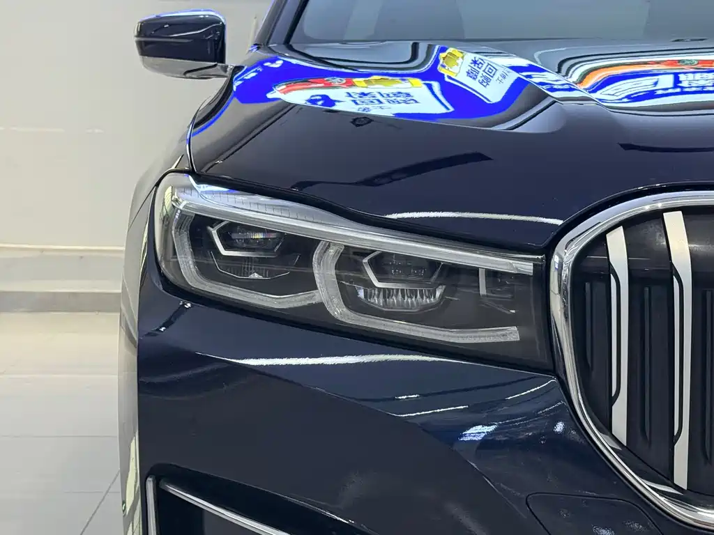 BMW 7 Series — фото 4