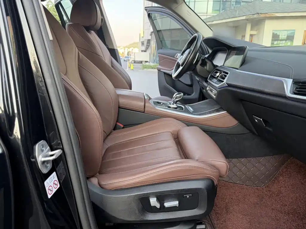 BMW X5 (Import) — фото 20