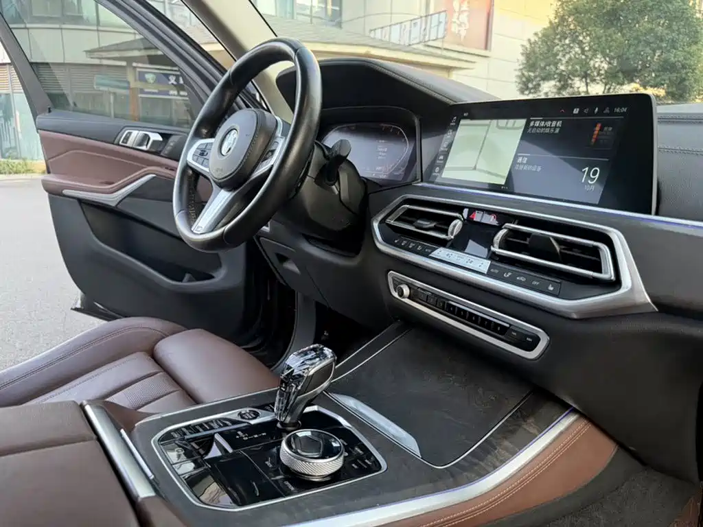 BMW X5 (Import) — фото 4