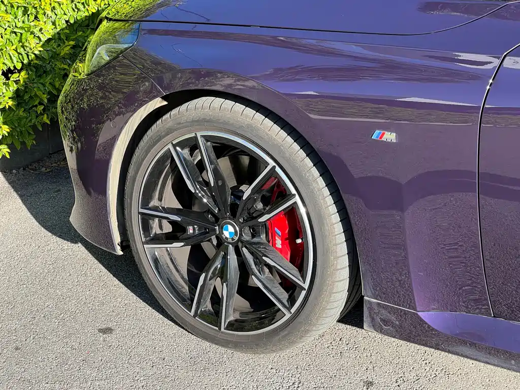BMW M240i — фото 11