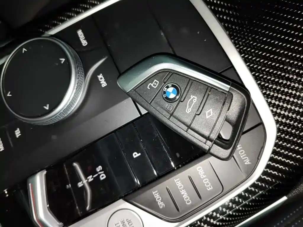 BMW M240i — фото 8