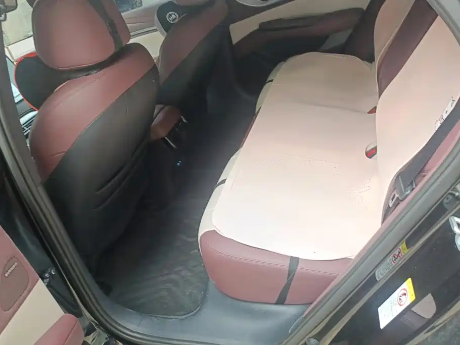 BYD Seal — фото 11