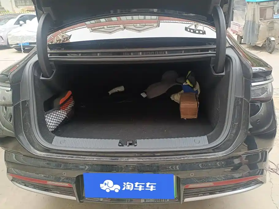 BYD Seal — фото 4