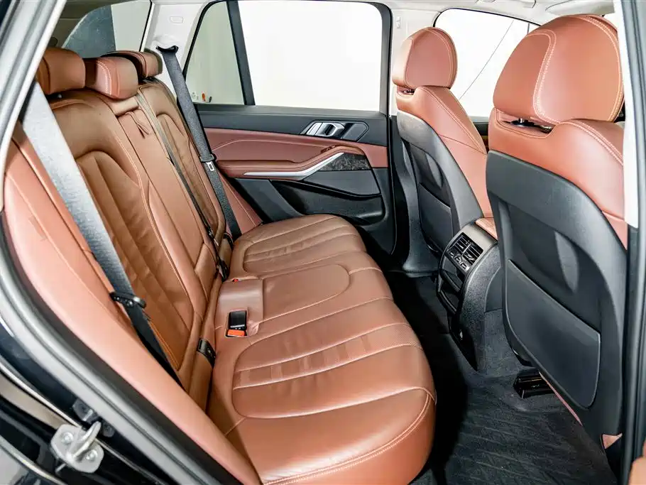 BMW X5 (Import) — фото 21