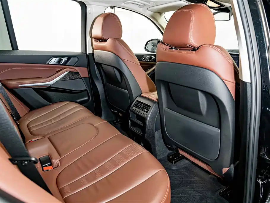 BMW X5 (Import) — фото 22