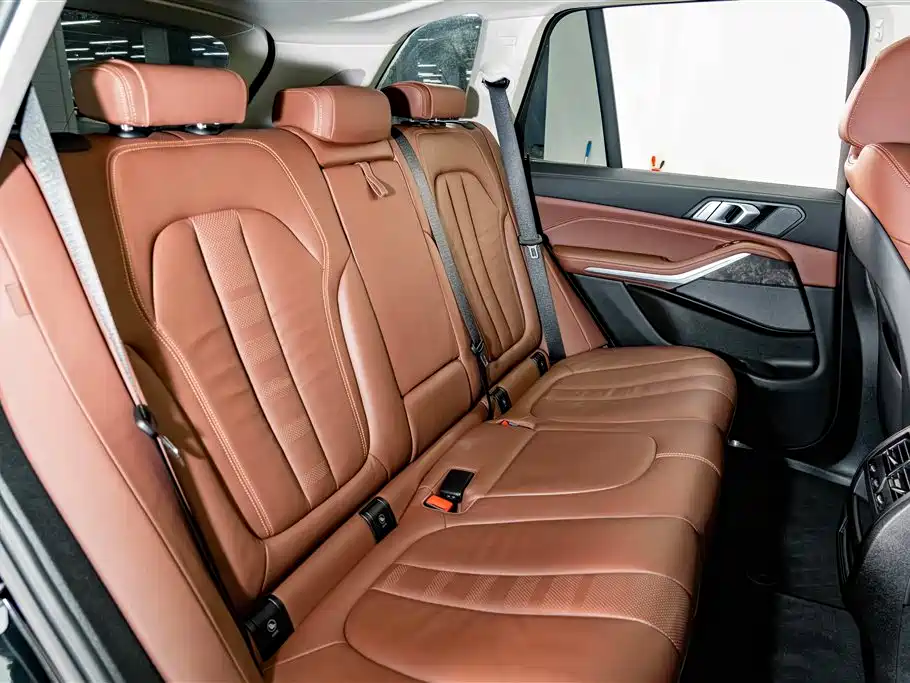 BMW X5 (Import) — фото 23