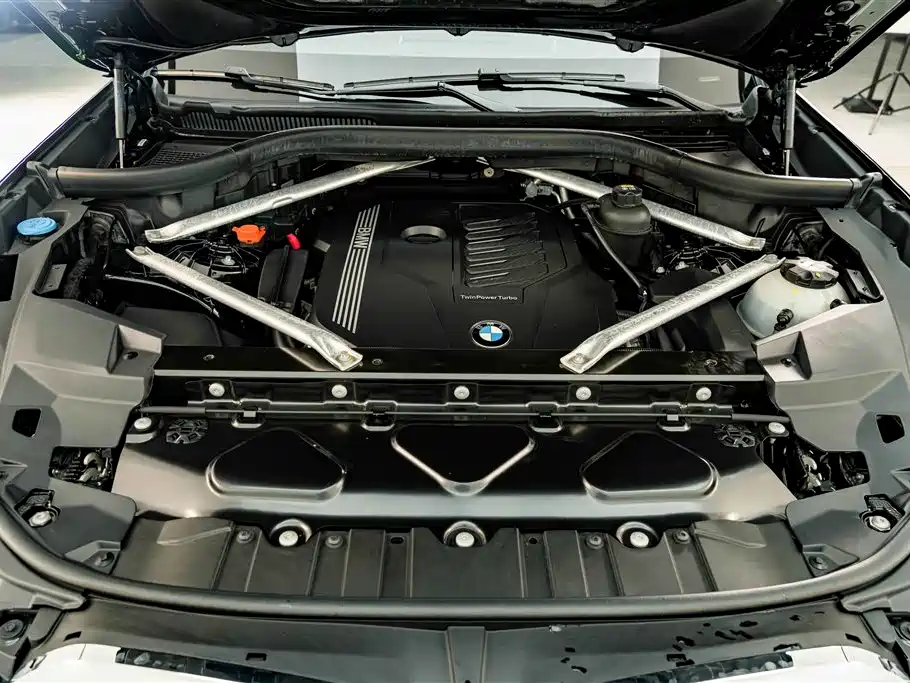 BMW X5 (Import) — фото 25