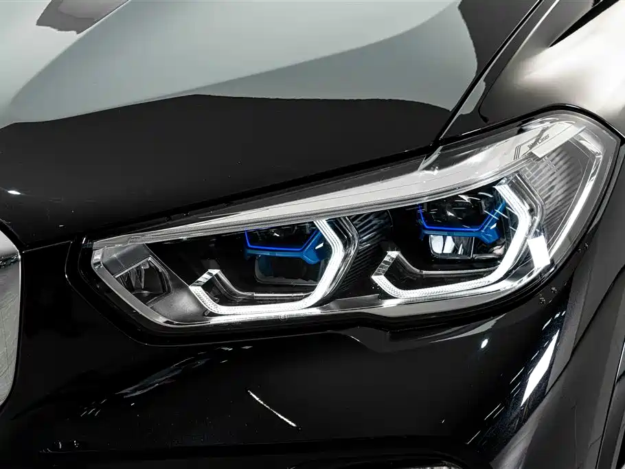 BMW X5 (Import) — фото 4