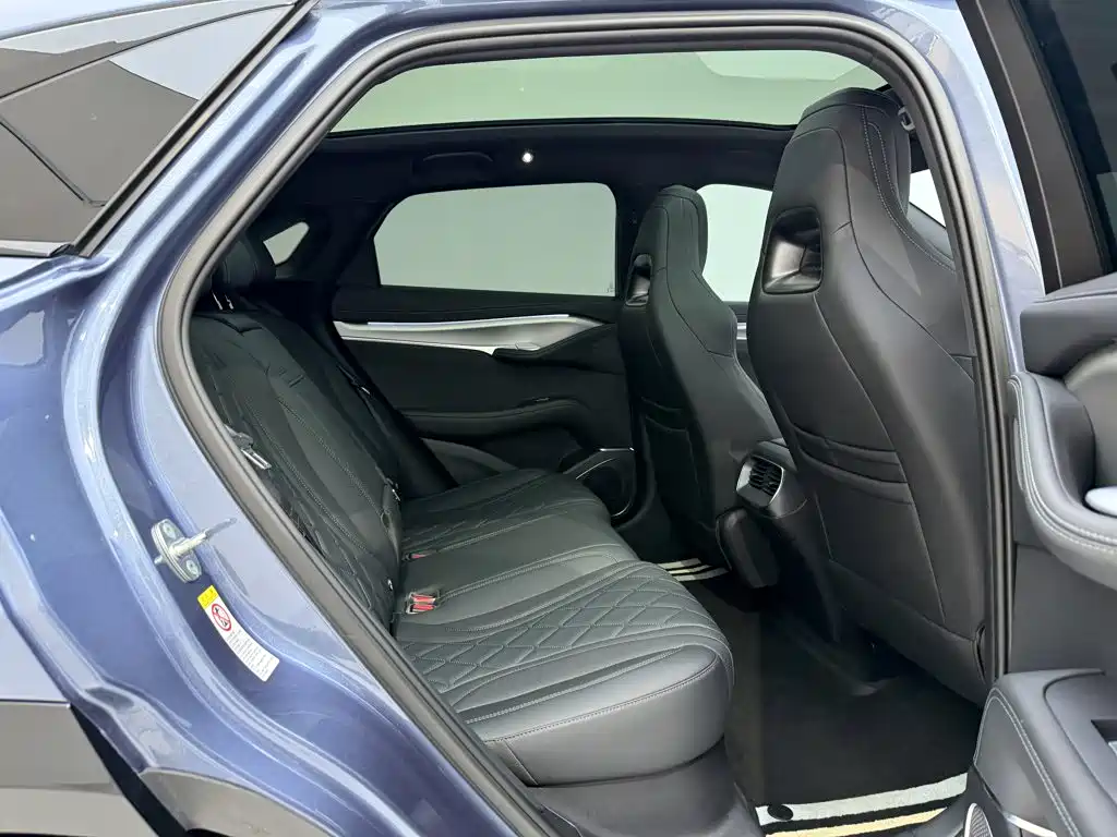 BYD Sealion 07 EV — фото 23