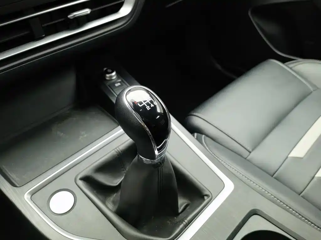 BYD Qin Pro — фото 13