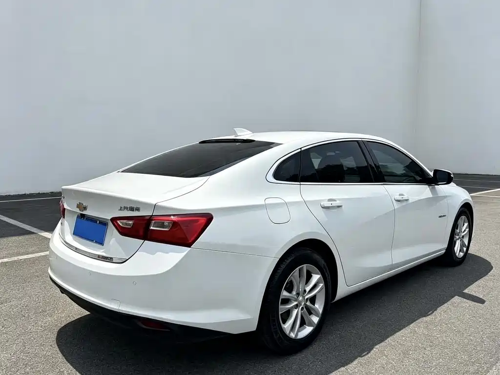 Chevrolet Malibu XL — фото 8