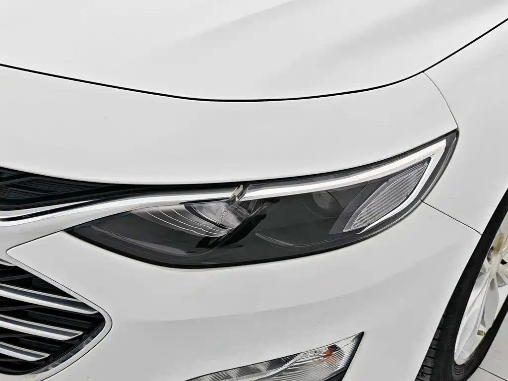 Chevrolet Malibu XL — фото 9