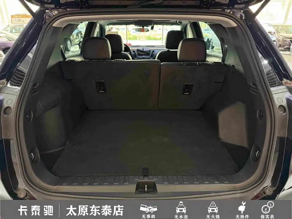 Chevrolet Equinox — фото 13