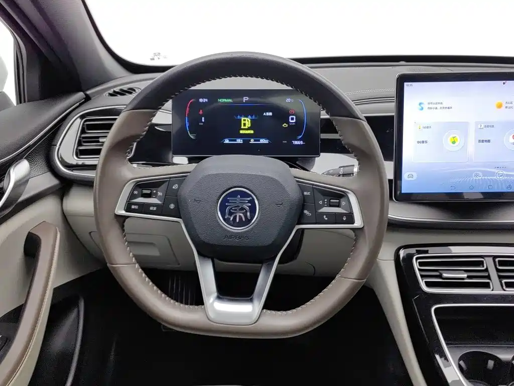 BYD Qin PLUS — фото 11