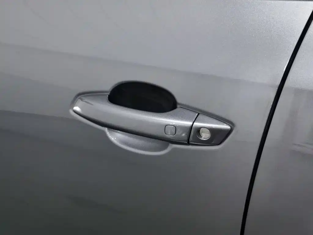 BYD Seal 05 DM-i — фото 18