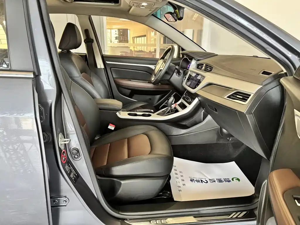 Geely Vision — фото 10