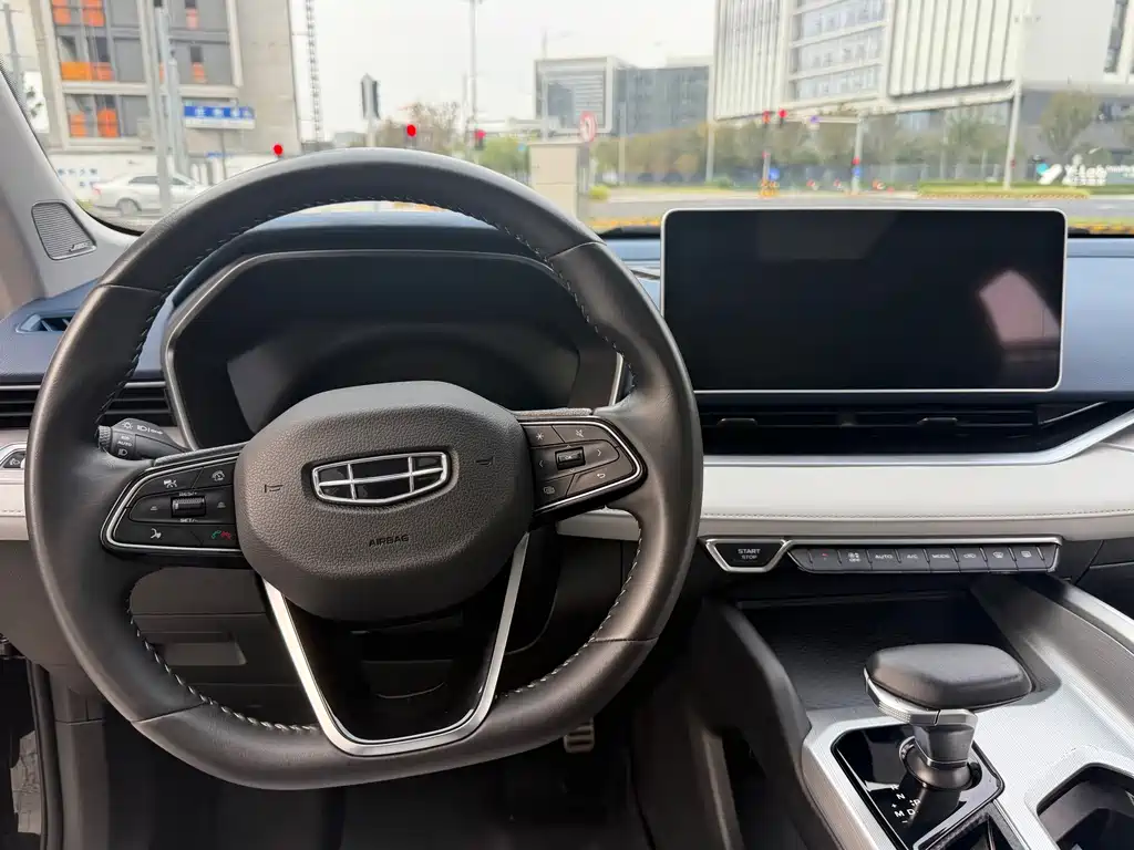 Geely Preface — фото 4