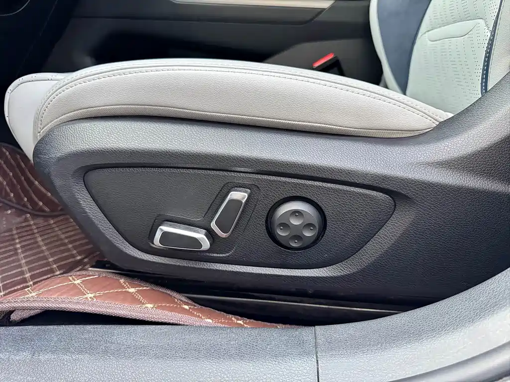 Geely Preface — фото 10