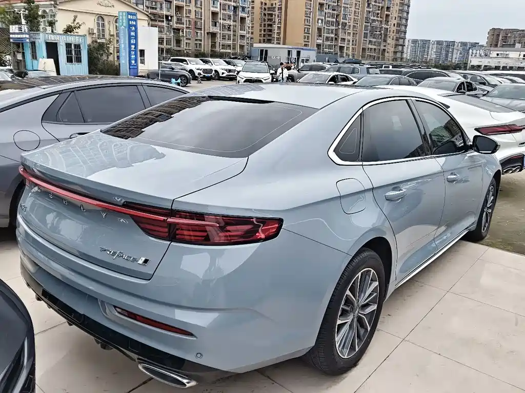 Geely Preface — фото 13