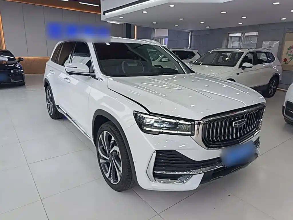 Geely Xingyue L — фото 3