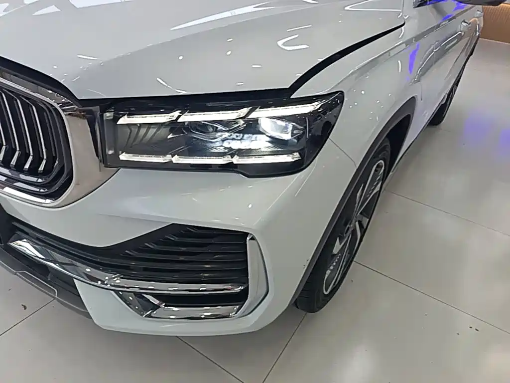 Geely Xingyue L — фото 23