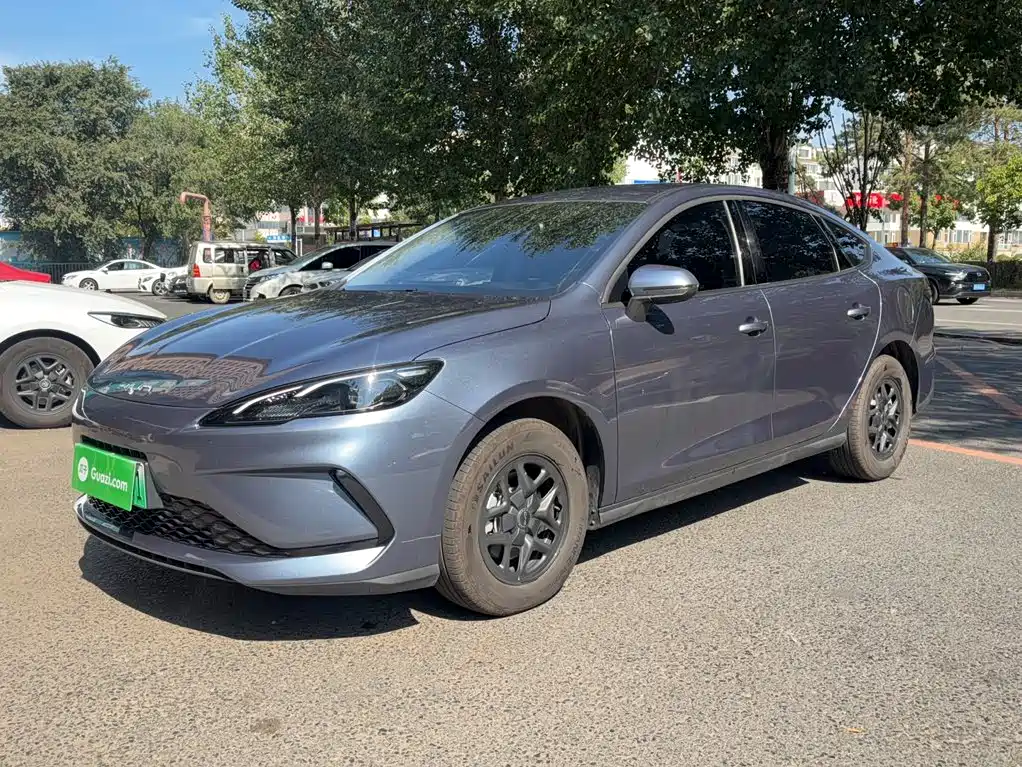 BYD Seal 05 DM-i — фото 7