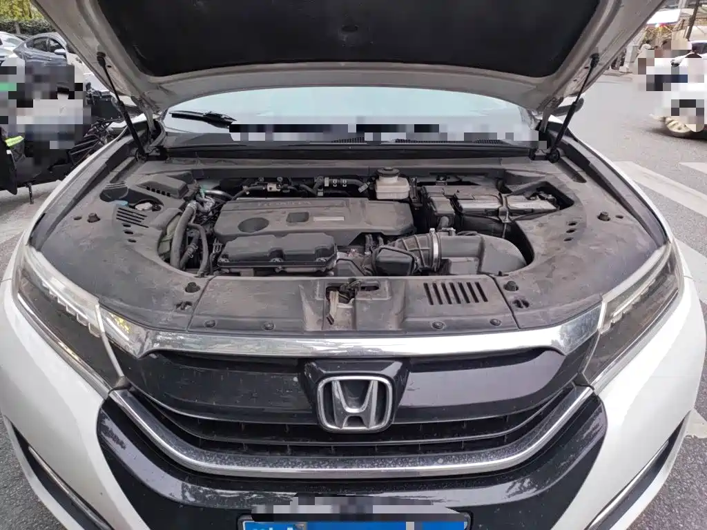 Honda UR-V — фото 21