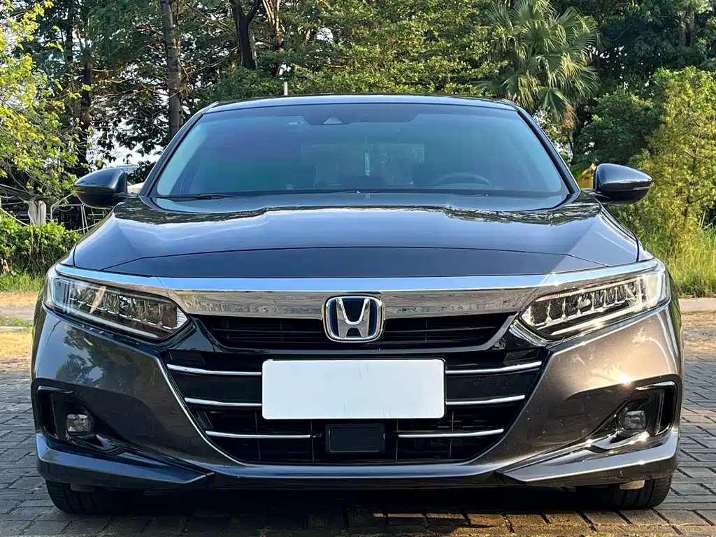 Honda Accord — фото 2